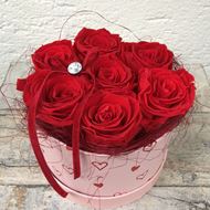 Image sur Superbe boîte à roses "De tout cœur" en rose, avec 7 vraies roses stabilisées en rouge, Ø env. 15 cm