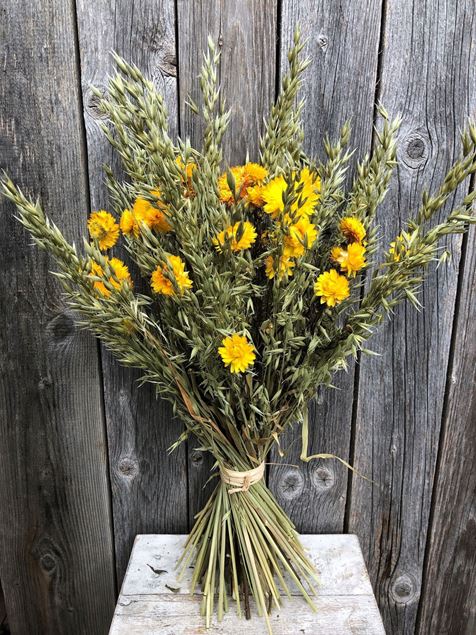 Bouquet natur Trockenblumenstrauss mit Strohblumen gelb