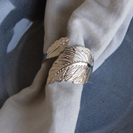 Image sur Rond de serviette élégant avec motif de feuilles